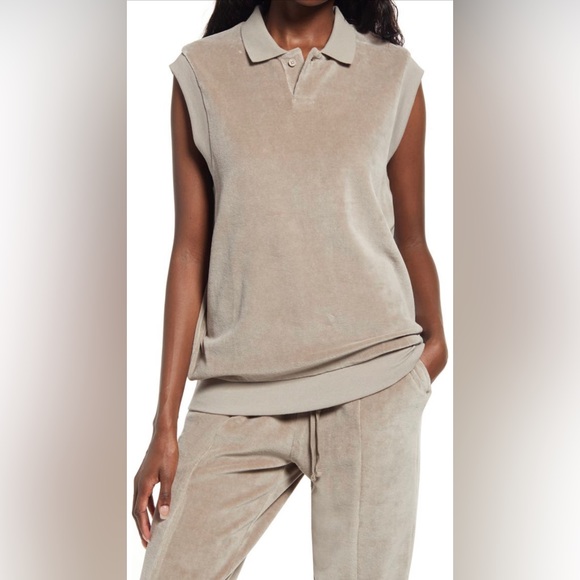 Fear of God Essentials sleeveless velour polo - Picture 1 of 9
